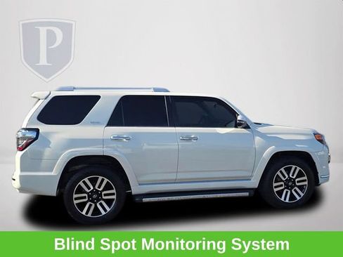 Used 2023 Toyota 4Runner Limited AWD/4WD image 4