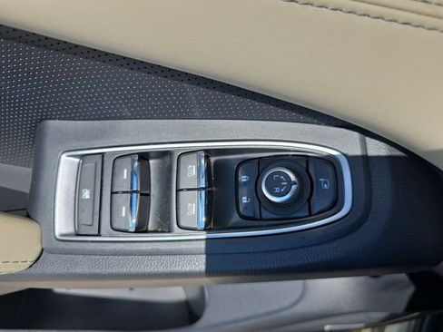 Used 2024 Subaru Ascent Limited w/ Technology Package AWD/4WD image 30