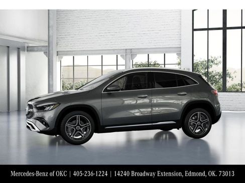 Used 2026 Mercedes-Benz GLA 250 GLA  250 image 36