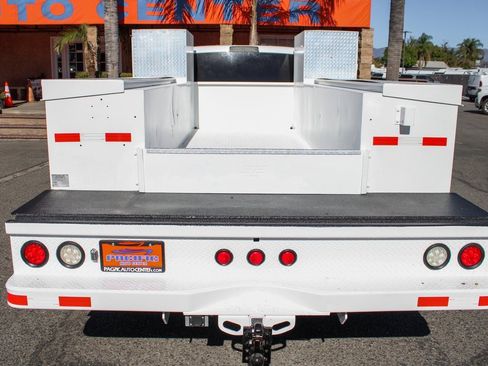 Used 2019 RAM 4500 Tradesman w/ Max Tow Package image 9