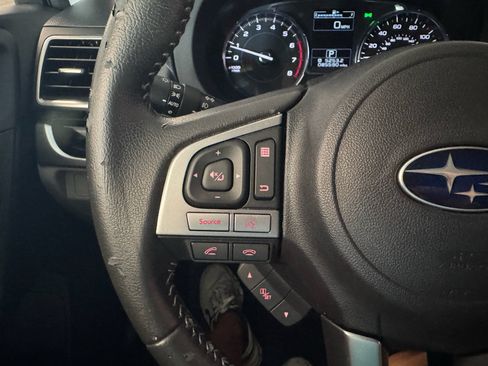 Used 2017 Subaru Forester 2.5i Limited AWD/4WD image 23