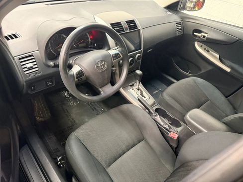 Used 2011 Toyota Corolla S FWD image 32