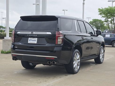 Used 2021 Chevrolet Tahoe High Country w/ Premium Package AWD/4WD image 7