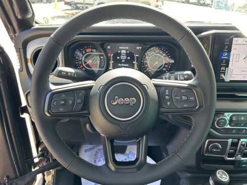 New 2025 Jeep Wrangler Sport S image 17