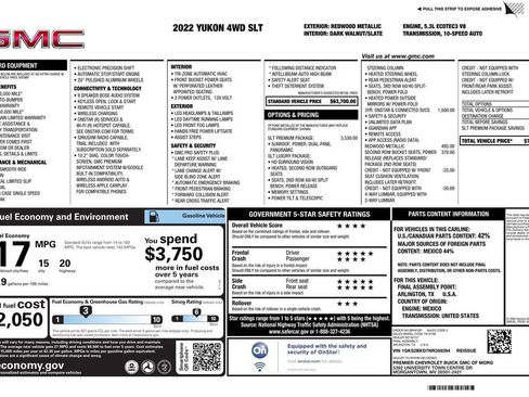 Used 2022 GMC Yukon SLT w/ SLT Premium Package image 3