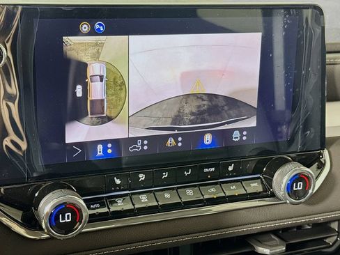 New 2026 Chevrolet Colorado LT w/ LT Convenience Package RWD image 9