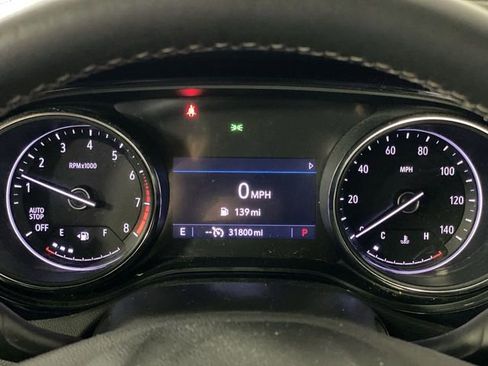 Used 2022 Buick Encore GX Select w/ Experience Buick Package FWD image 11