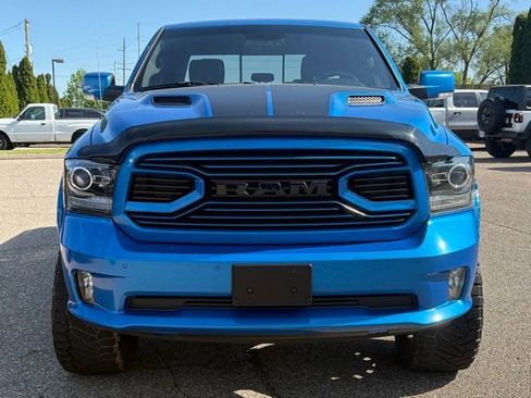 Used 2018 RAM 1500 Sport w/ Hydro Blue Sport Package AWD/4WD image 8