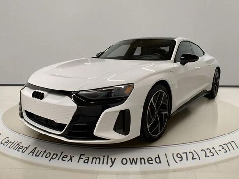 Used 2023 Audi RS e-tron GT w/ Carbon Performance Package image 1