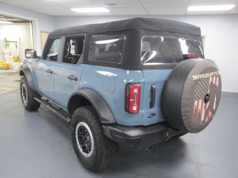 Used 2023 Ford Bronco Badlands w/ Sasquatch Package image 7