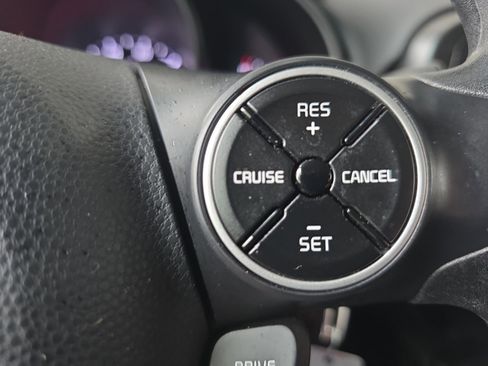 Used 2018 Kia Soul + image 22