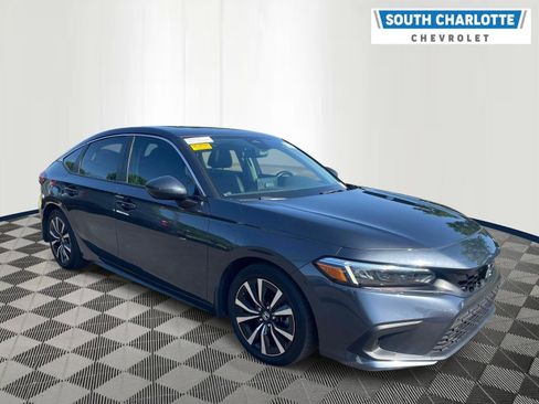 Used 2024 Honda Civic EX-L image 5