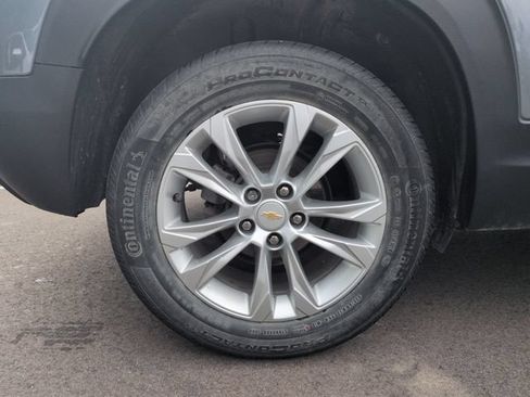 Used 2021 Chevrolet TrailBlazer LS FWD image 12