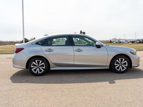 Used 2025 Honda Civic LX image 9