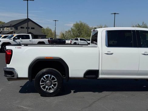 Used 2024 GMC Sierra 3500 SLE w/ SLE Convenience Package AWD/4WD image 10