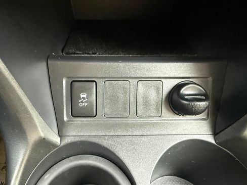 Used 2012 Toyota RAV4 4WD w/ Value Pkg image 62