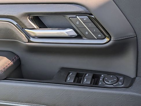 New 2026 GMC Sierra 2500 AT4X AWD/4WD image 24