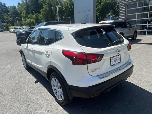 Used 2017 Nissan Rogue Sport S w/ S Appearance Package AWD/4WD image 8