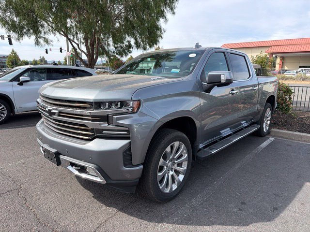 Used 2020 Chevrolet Silverado 1500 High Country w/ Technology Package AWD/4WD image 16