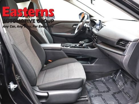 Used 2023 Nissan Rogue SV AWD/4WD image 24