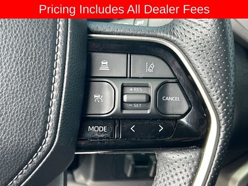 Used 2022 Toyota Tundra SR5 RWD image 8