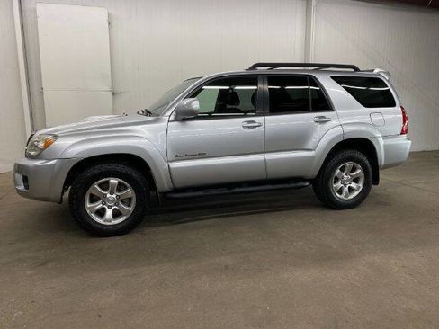 Used 2008 Toyota 4Runner Sport AWD/4WD image 1