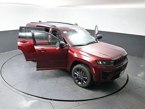 New 2026 Jeep Grand Cherokee L Limited image 49