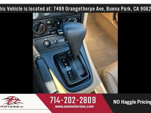Used 2002 MAZDA MX-5 Miata SE RWD image 34