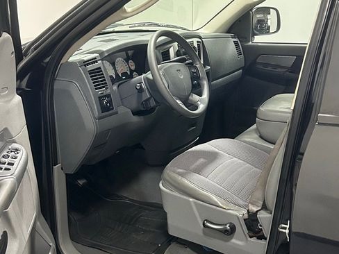 Used 2008 Dodge Ram 1500 Truck SLT image 8