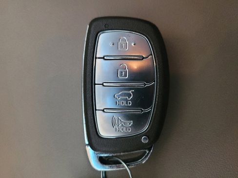 Used 2020 Hyundai Tucson Limited FWD image 32