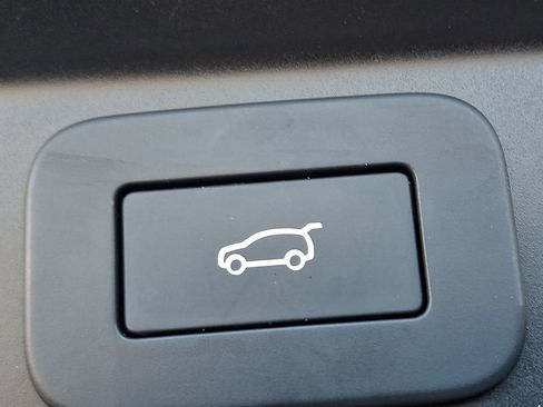 Used 2024 Land Rover Range Rover Sport Dynamic SE image 29