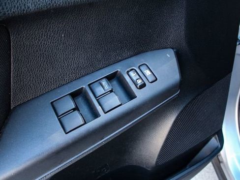 Used 2017 Toyota RAV4 LE image 13