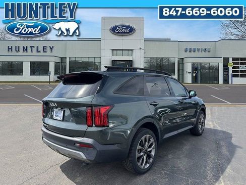 Used 2022 Kia Sorento SX Prestige w/ Rust Color Package image 5