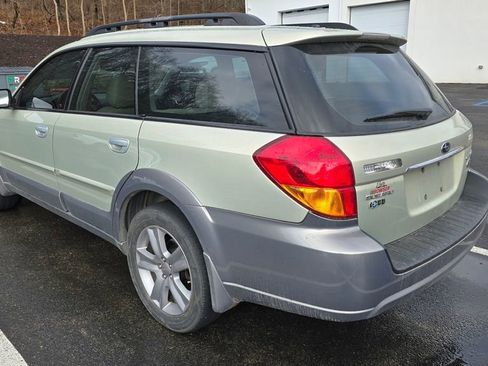 Used 2005 Subaru Outback 3.0R L.L. Bean image 3