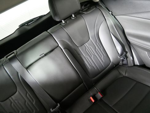 Used 2024 Buick Encore GX Avenir w/ Avenir Convenience Package AWD/4WD image 14