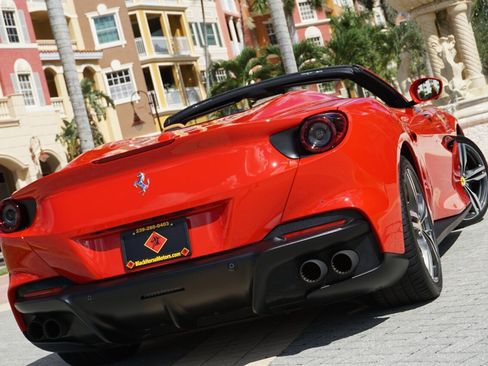 Used 2022 Ferrari Portofino M image 71
