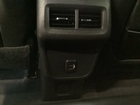 Used 2019 GMC Terrain SLT w/ Preferred Package AWD/4WD image 17