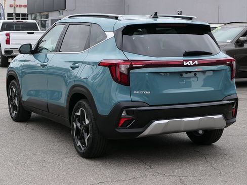 Used 2026 Kia Seltos EX FWD image 7