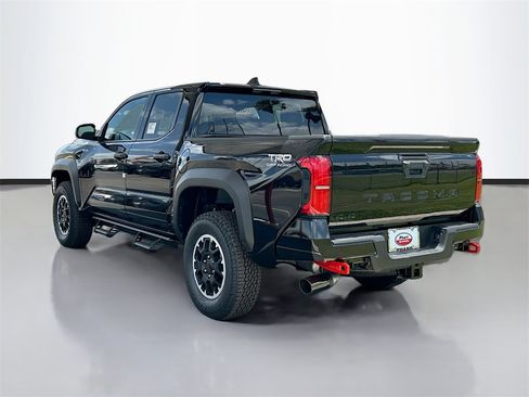 New 2025 Toyota Tacoma TRD Off-Road image 6