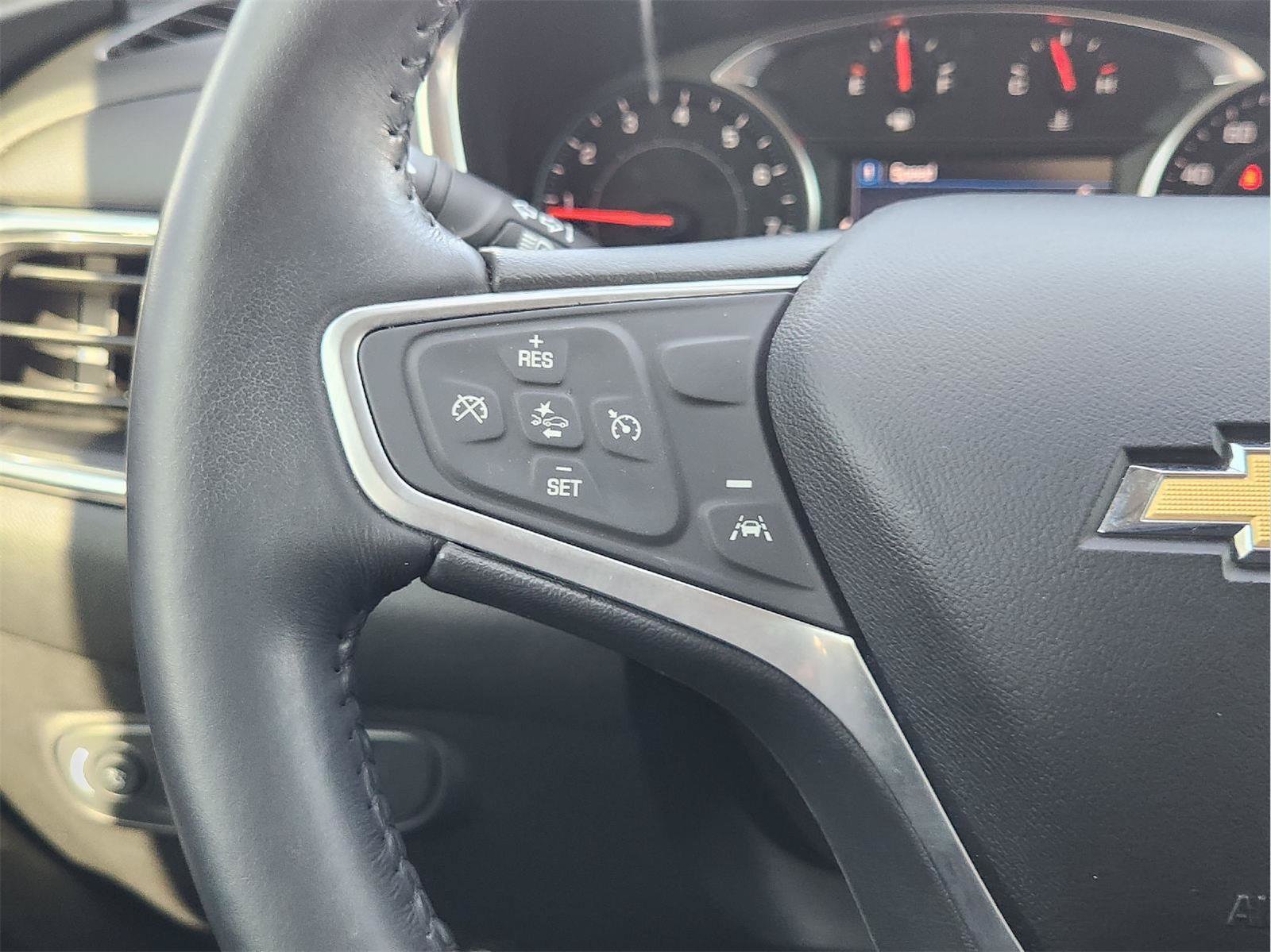 Used 2022 Chevrolet Equinox LT FWD image 28