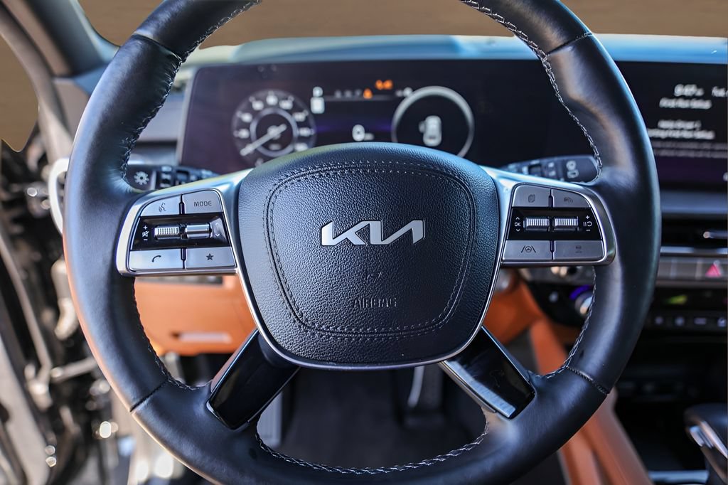 Used 2024 Kia Telluride SX X-Pro AWD/4WD image 12