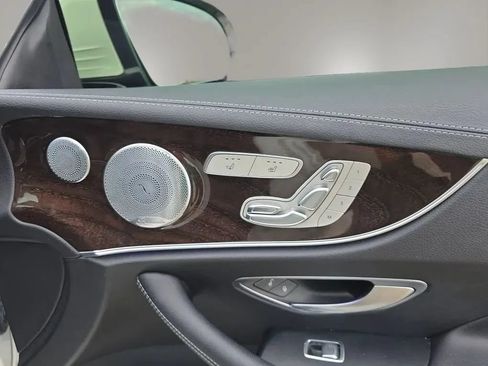 Used 2018 Mercedes-Benz E 400 4MATIC Coupe image 48