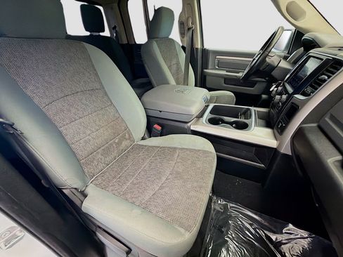 Used 2019 RAM 1500 Lone Star RWD image 15