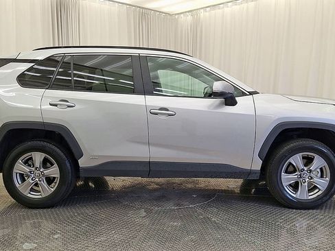 Certified 2025 Toyota RAV4 XLE AWD/4WD image 7