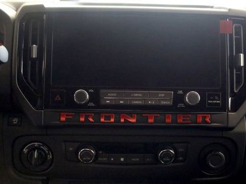 New 2025 Nissan Frontier PRO-4X image 12