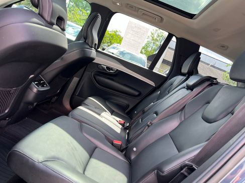 Used 2023 Volvo XC90 B5 Core AWD/4WD image 47