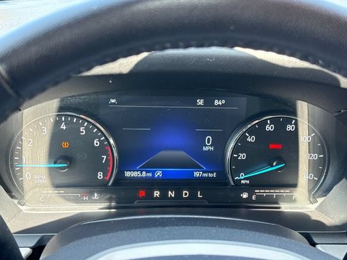Used 2023 Ford Explorer XLT RWD image 16