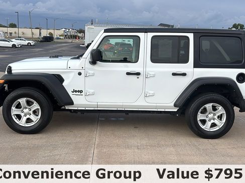 Used 2022 Jeep Wrangler Unlimited Sport image 6