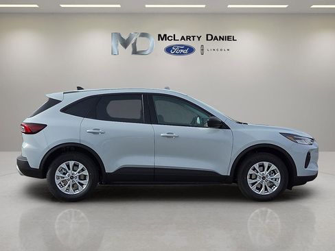 New 2026 Ford Escape Active w/ Tech Pack #1 FWD image 6