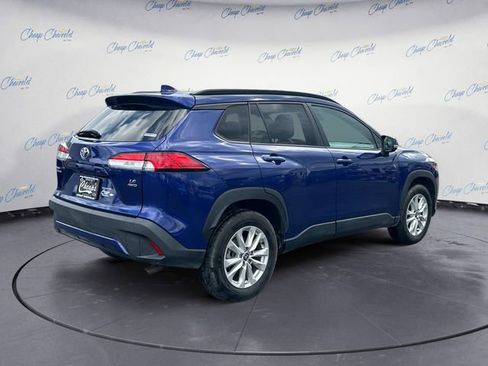 Used 2022 Toyota Corolla Cross LE image 5